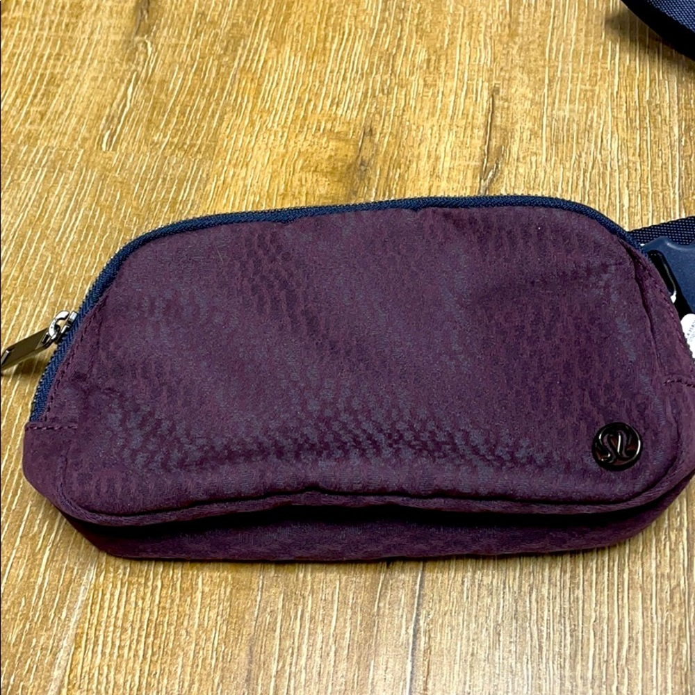 New with tags Lululemon belt bag